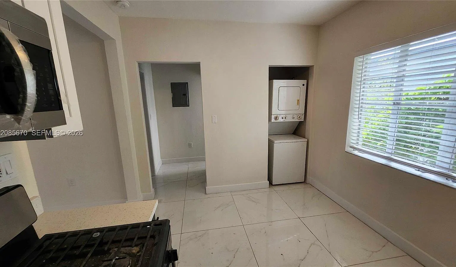 Biscayne Bch Sub — Photo 3