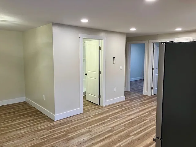 2 bed, 750 sqft, $1,200 — Photo 4
