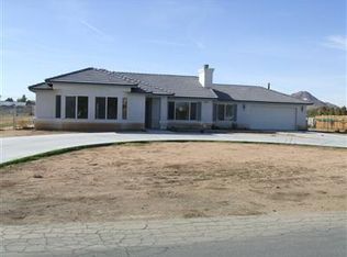 15506 Erie Rd, Apple Valley, CA 92307