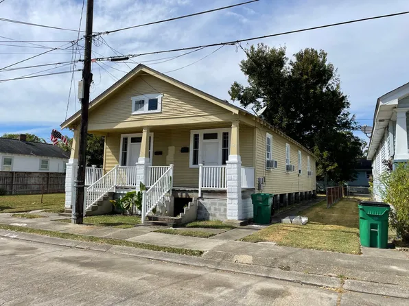 1105 9th St, Gretna, LA 70053