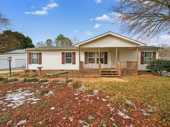 530 Avent Ferry Rd, Holly Springs, NC 27540