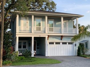 340 8th St, Atlantic Beach, FL 32233