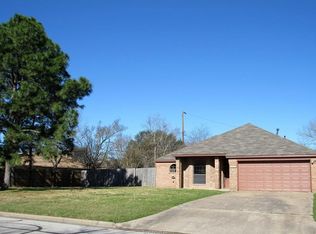 4507 Meadowbrook Dr, Bryan, TX 77802