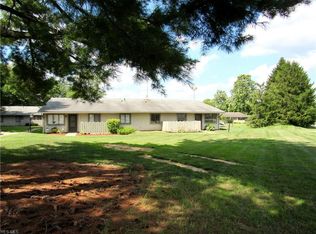 2735 Mull Ave #2B, Copley, OH 44321