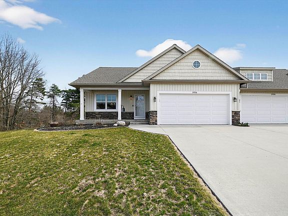 2nd image of 1956 Aspen Valley Ln