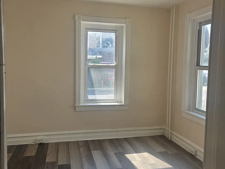 1034 Lehigh St #1 — Photo 1