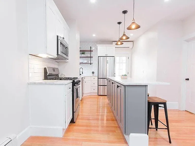 2 Elbow St #3 — Photo 5