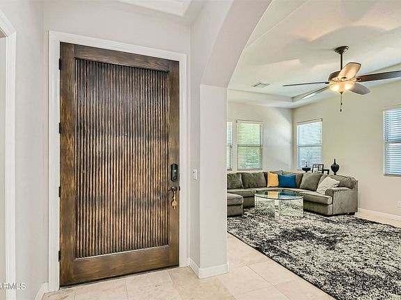 5th image of 2810 E Desert Ln