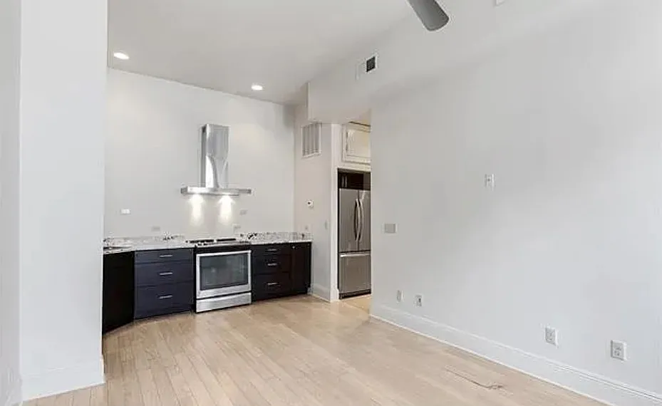 1 bed, 525 sqft, $1,950 — Photo 1