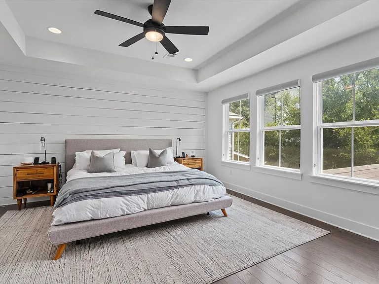 1309 Fort Branch Blvd — Photo 15