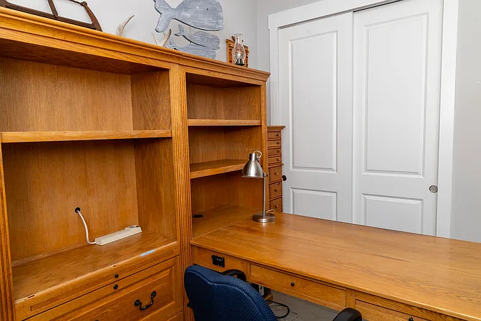 110 Oak Park Dr — Photo 33