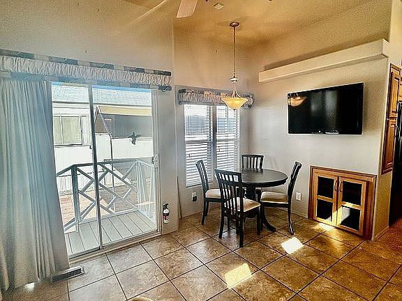 4th image of 3547 S Avenue 5 E #123