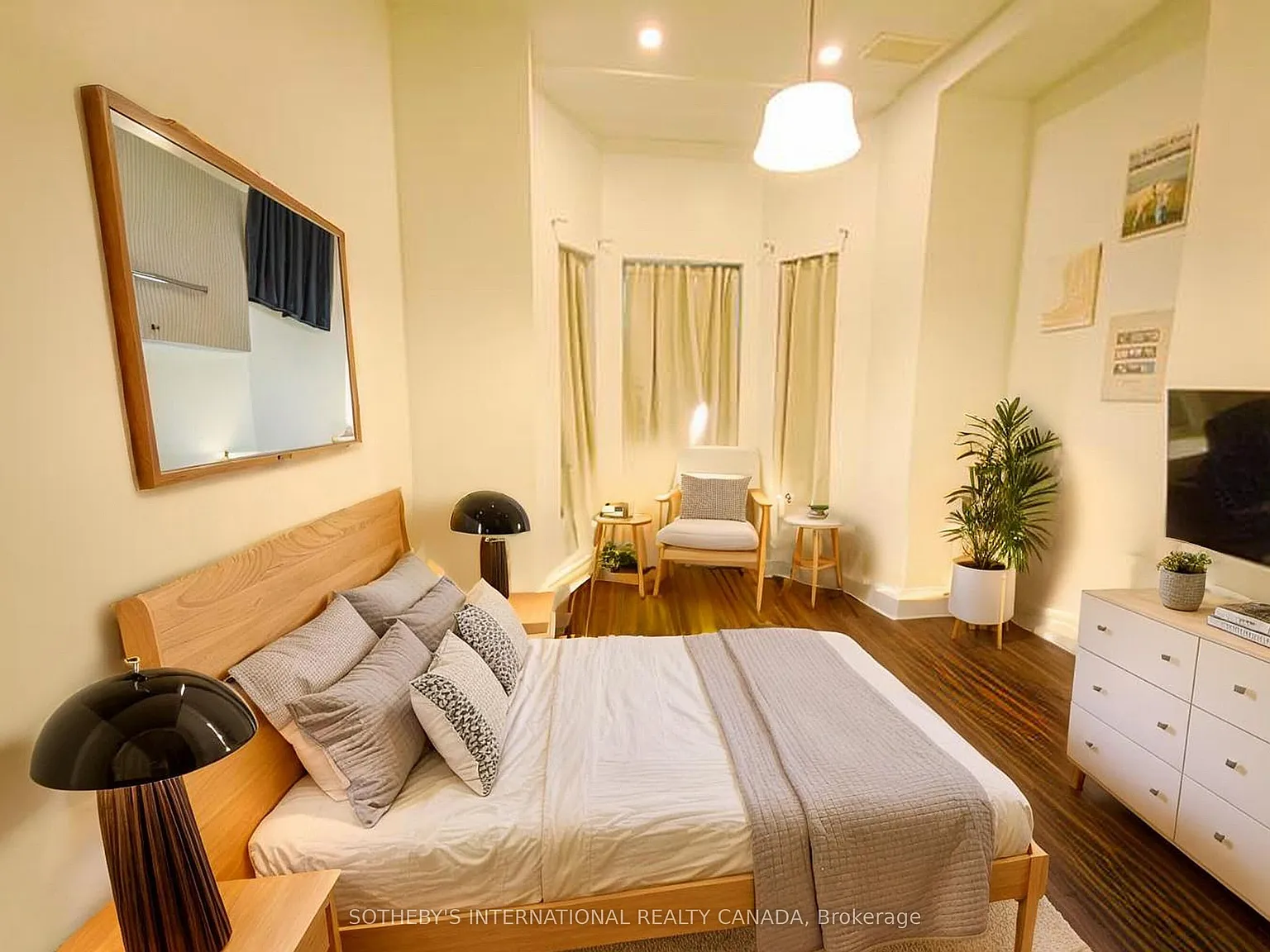 3 bed, $3,800 — Photo 4