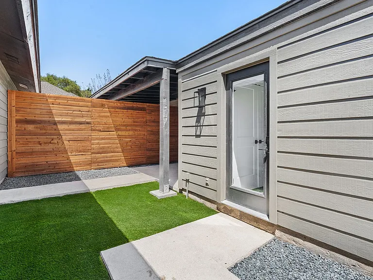 287 Mooring Cir — Photo 11