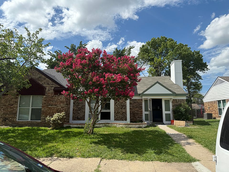 1st image of 737 Denmark Dr