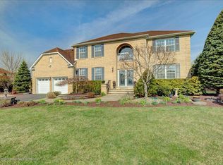 811 Oakley Drive, Freehold, NJ 07728 | Zillow