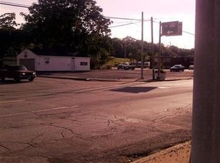 901 Mahoning Ave, Youngstown, OH 44502