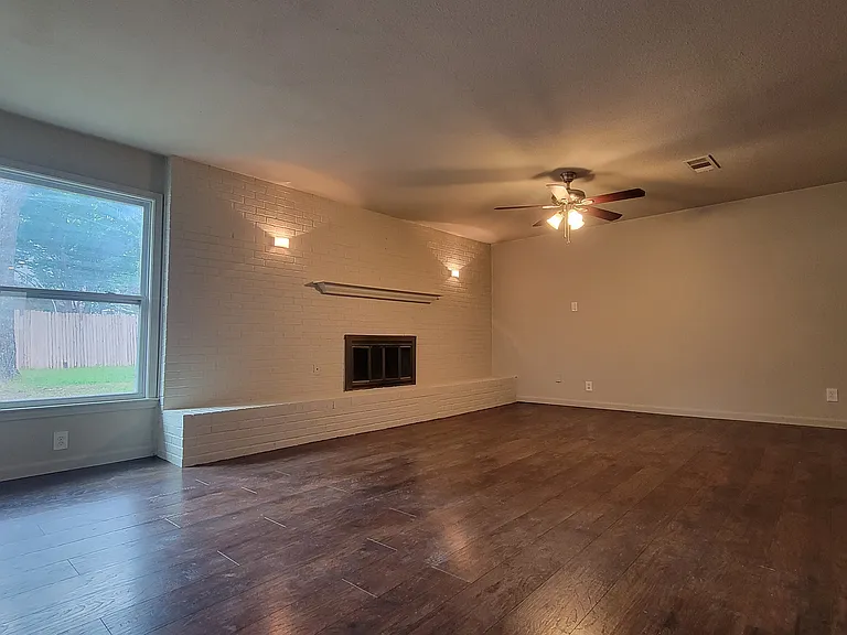 5613 Ammons St — Photo 5