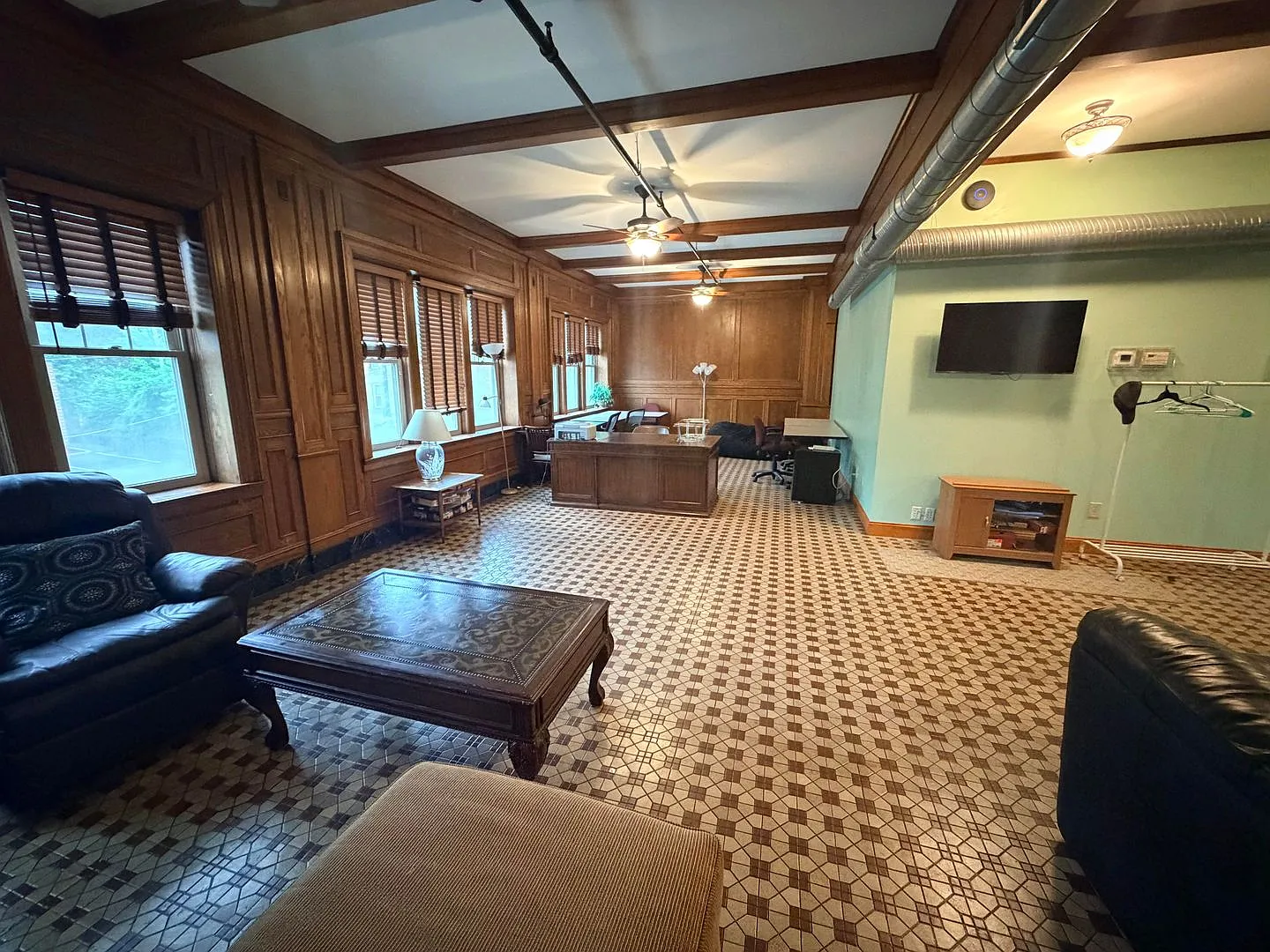 Fully Furnished 5 Br / All Utilities Included Student Housing - Troy, Ny — Photo 3