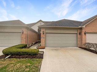 33860 Michigamme Dr, Chesterfield, MI