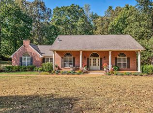 7 Ashley Ct, Lawrenceburg, TN 38464