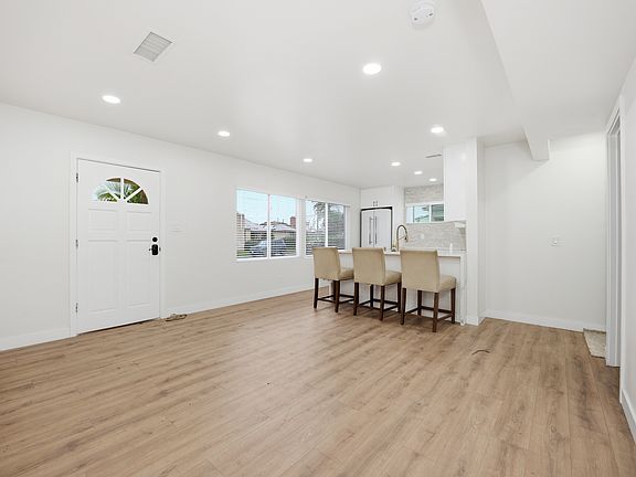 4th image of 6209 Mesita Dr