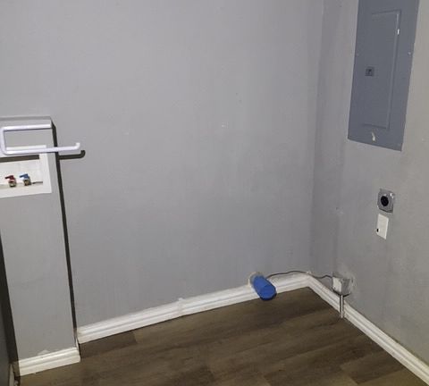 5th image of 10772 Fm 1886