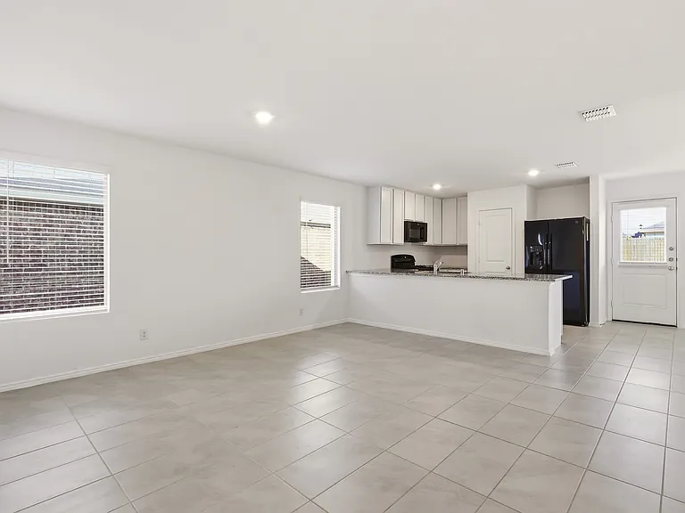 1714 High Perch Ln — Photo 4