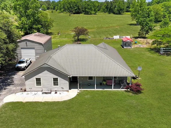 26745 Thach Rd, Athens, AL 35613