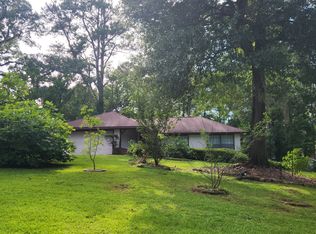 4000 Yardley Cir, Tallahassee, FL 32309