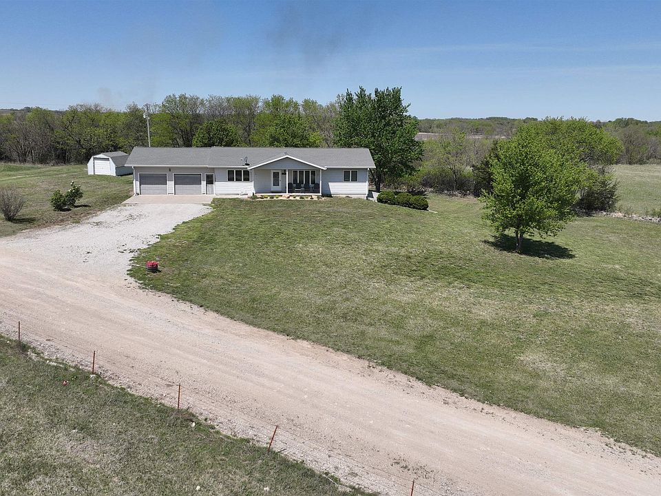 1st image of 11985 Falcon Rd