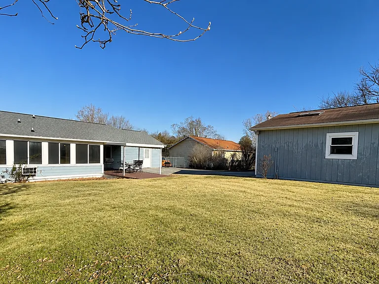 8006 Wilnoty Dr — Photo 15