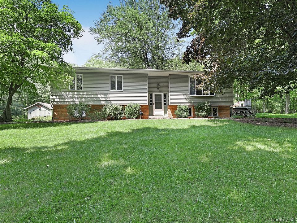 1st image of 2333 Mountain Road
