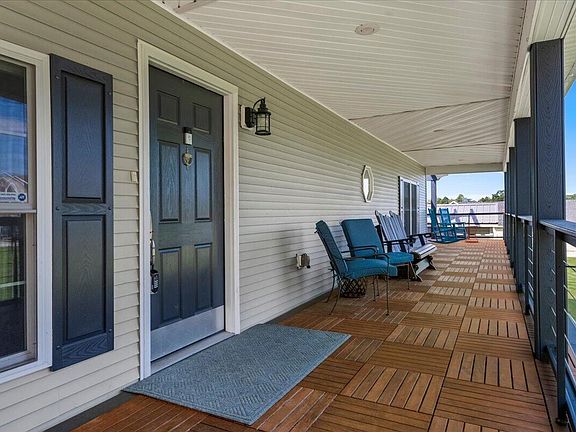 5th image of 108 Elizabeth Jade Ln