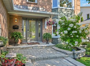 605 Brookridge Cres, Ottawa, ON K4A 1Z6