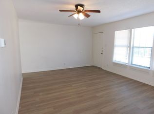 1002SOUTH, Georgetown, TX 78626