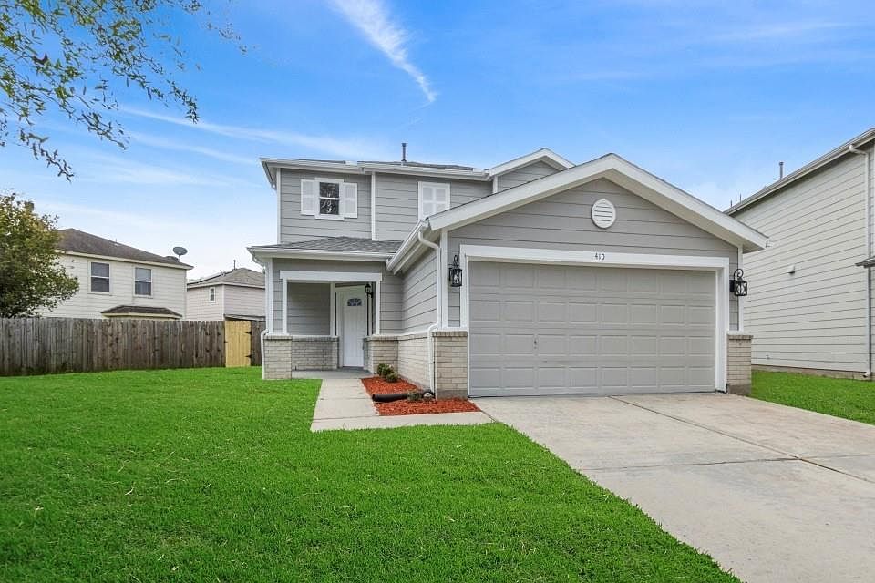 1st image of 410 Remington Park Ct