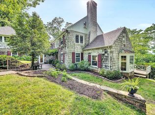 2439 Robin Hood Rd SE, Roanoke, VA 24014