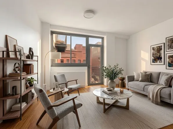 38 Delancey St #5A, New York, NY 10002