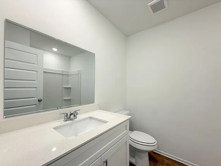 16301 Harvester Dr — Photo 23