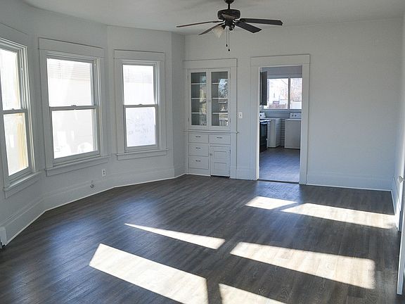 3rd image of 1537 11th Ave