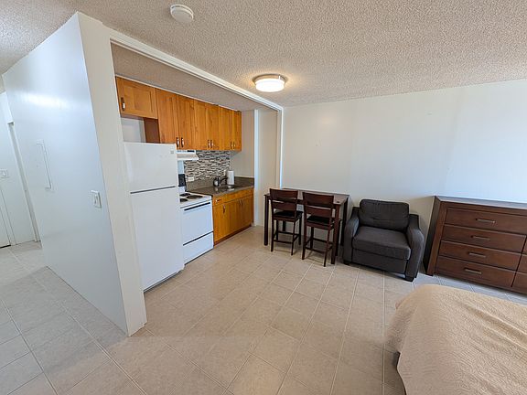 5th image of 2345 Ala Wai Blvd APT 2610