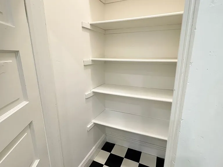 2215 P St — Photo 11