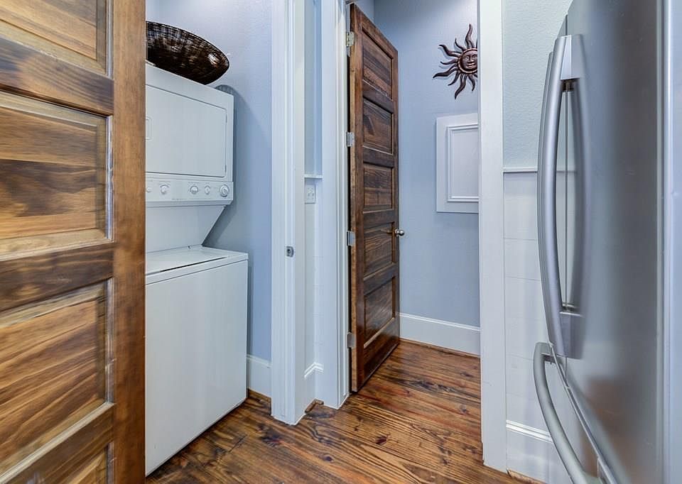 911 Tidelands, Crystal Beach, TX 77650 Zillow