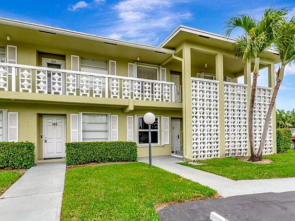 2nd image of 1140 Mahogany Way APT 204