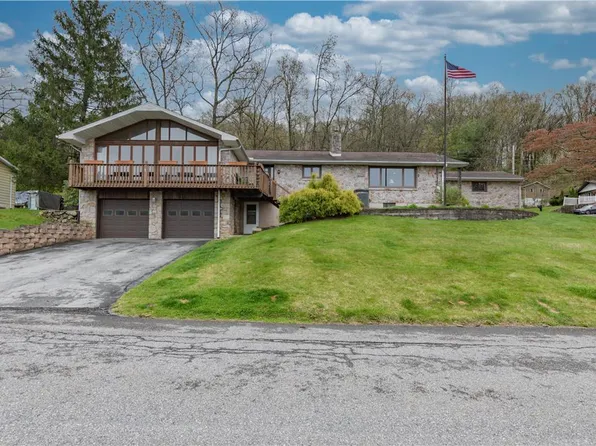1711 Linda Ln, Allentown, PA 18103