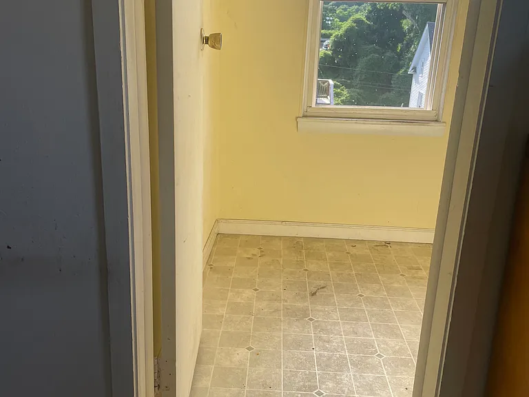 182 N Main St #3N — Photo 5