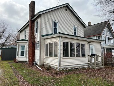 207 Beach Ave, Cambridge Springs, PA, 16403