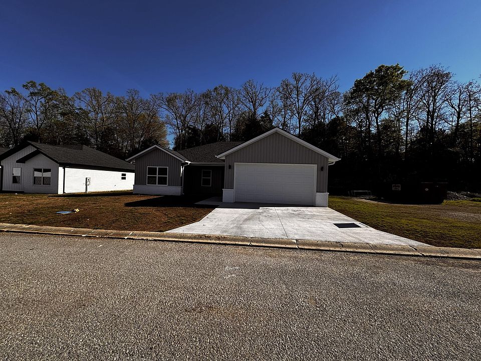 1st image of 180 Sunrise Villa Drive