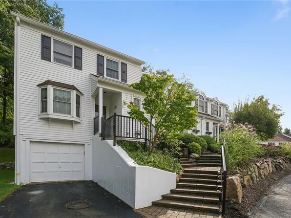 165 Jay Ct, Pound Ridge, NY 10518